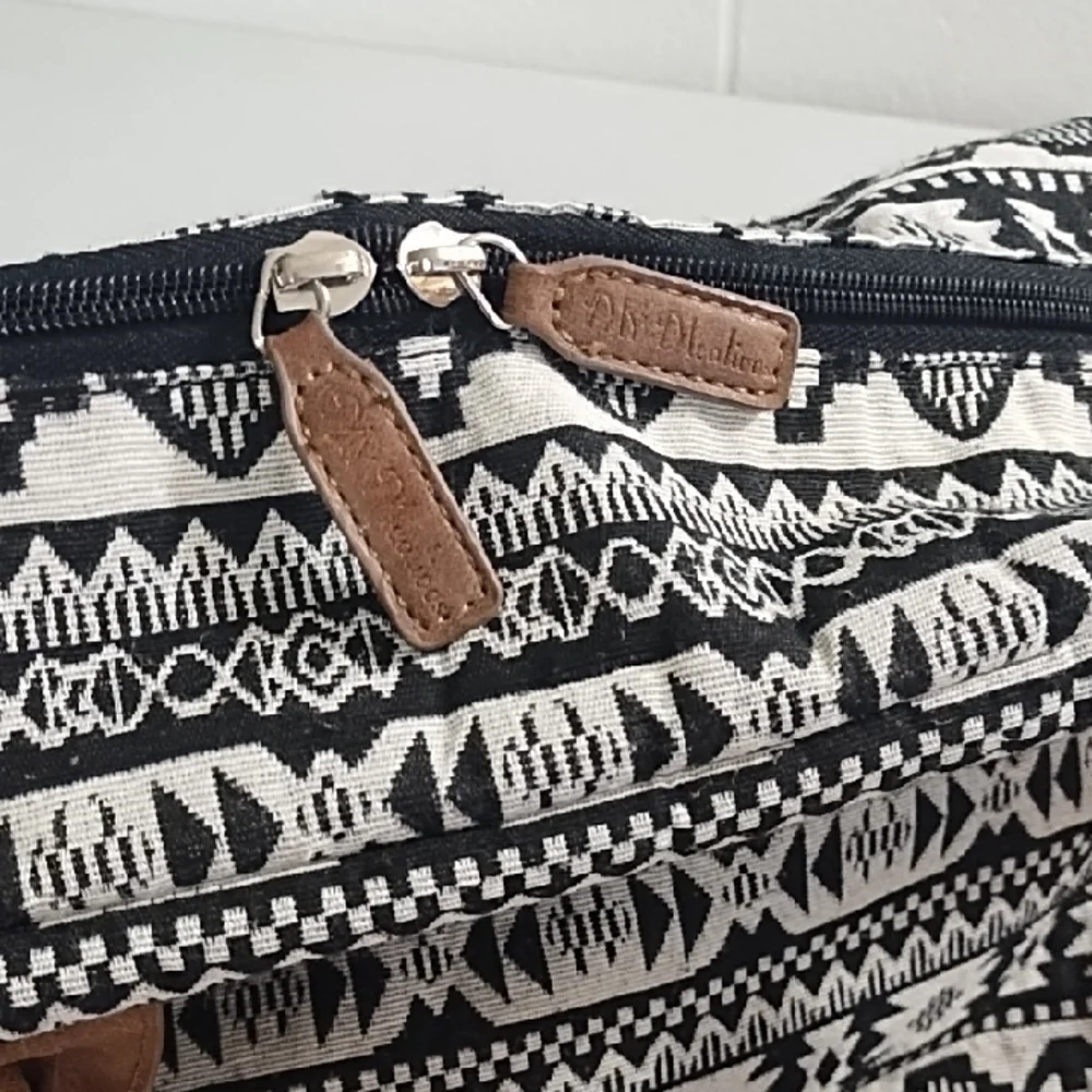 Travel Carry On Bag Brown with Black & Ivory Woven Texured Pattern Bag Large